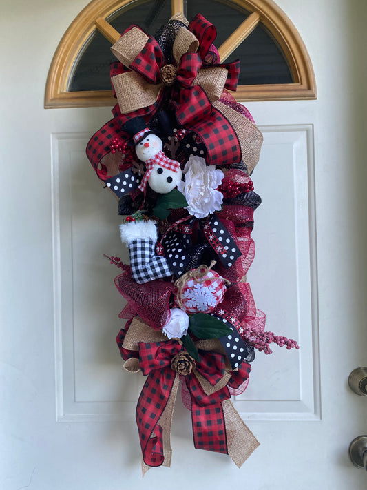 Christmas Swag/ Buffalo Plaid Wreath/ Holiday Wreath Classic Crafts By Asia